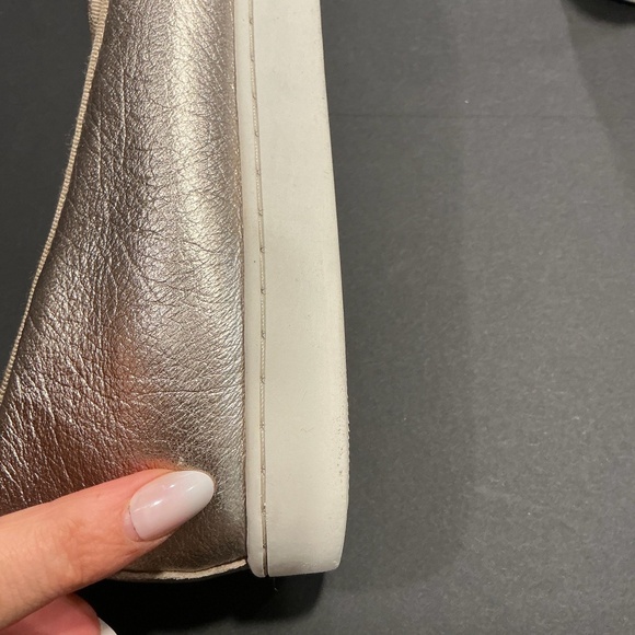 Birdies The Swift Gold Leather Slip-On Sneakers Size 9.5 - Picture 12 of 14